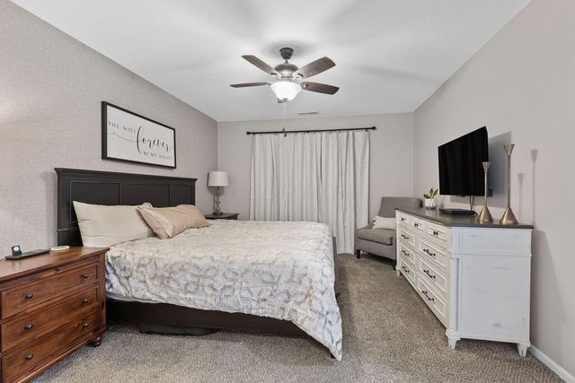 8378 Greyhawk Circle, Columbus, OH 43240