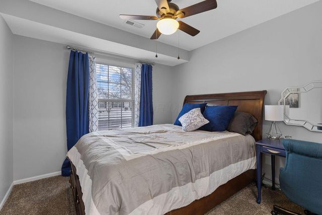 8378 Greyhawk Circle, Columbus, OH 43240