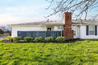 8378 Greyhawk Circle, Columbus, OH 43240