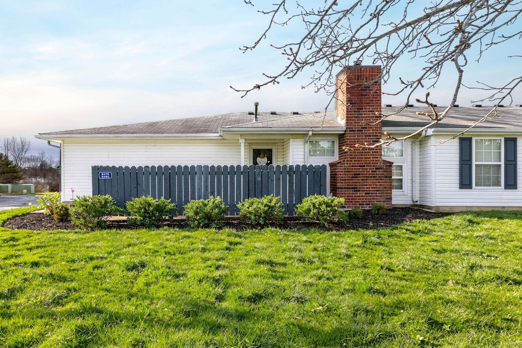 8378 Greyhawk Circle, Columbus, OH 43240