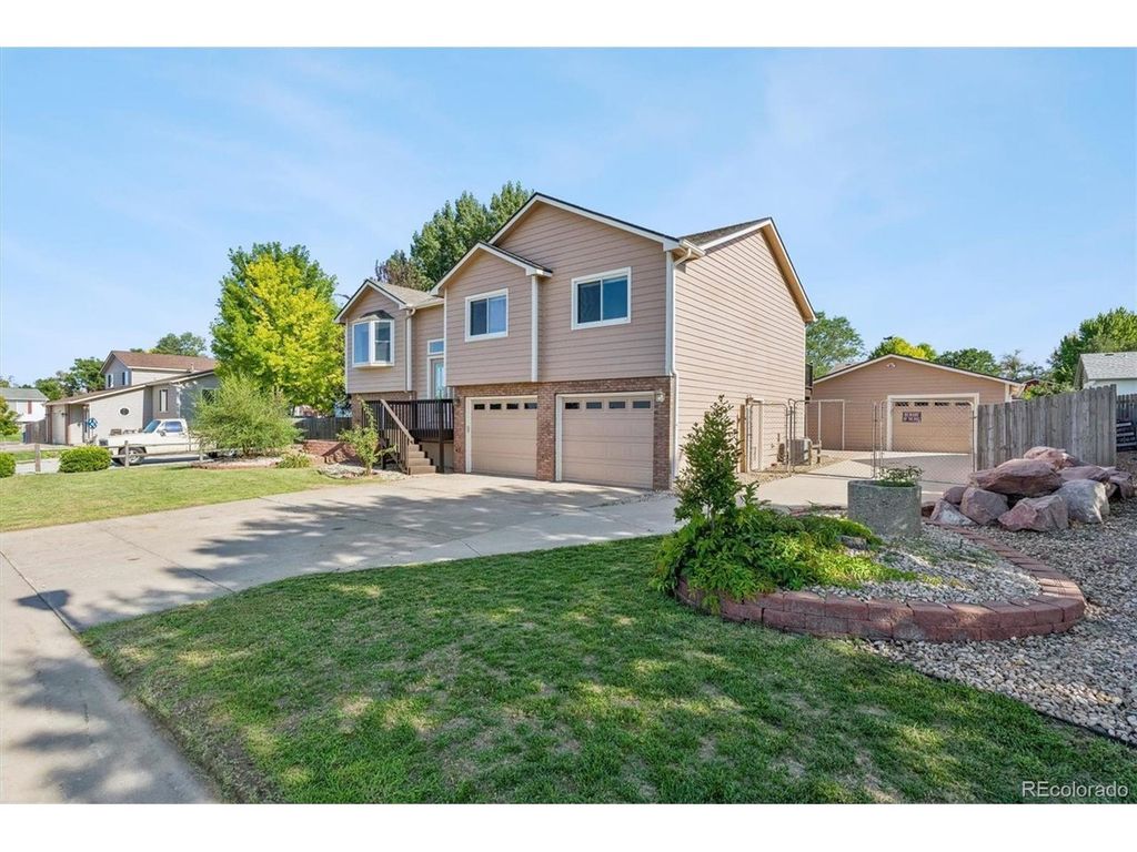 4332 W B St, Greeley, CO 80634