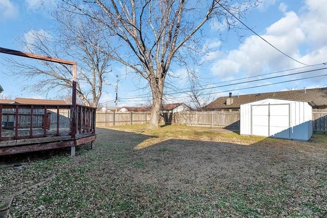 2602 W Hadden Ave, Wichita, KS 67217