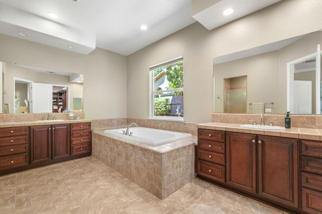 7051 Tuscany Way, El Dorado Hills, CA 95762