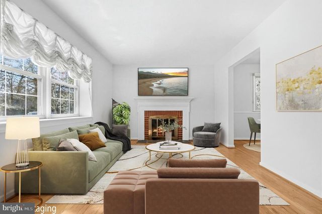 2502 HUGHES RD, Hyattsville, MD 20783