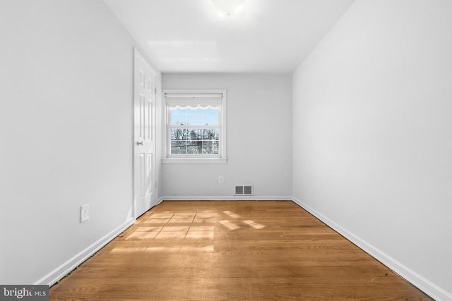 2502 HUGHES RD, Hyattsville, MD 20783