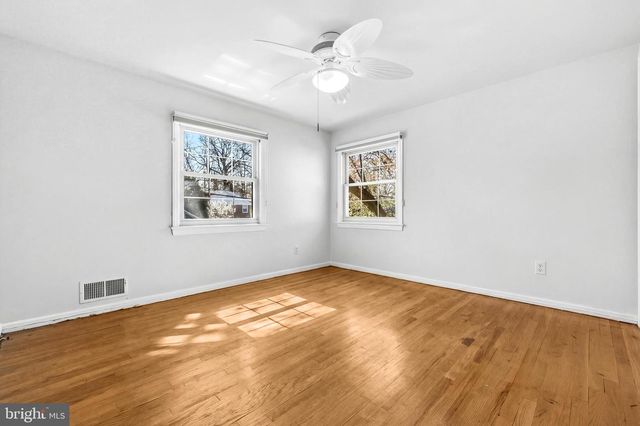 2502 HUGHES RD, Hyattsville, MD 20783