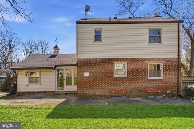 2502 HUGHES RD, Hyattsville, MD 20783