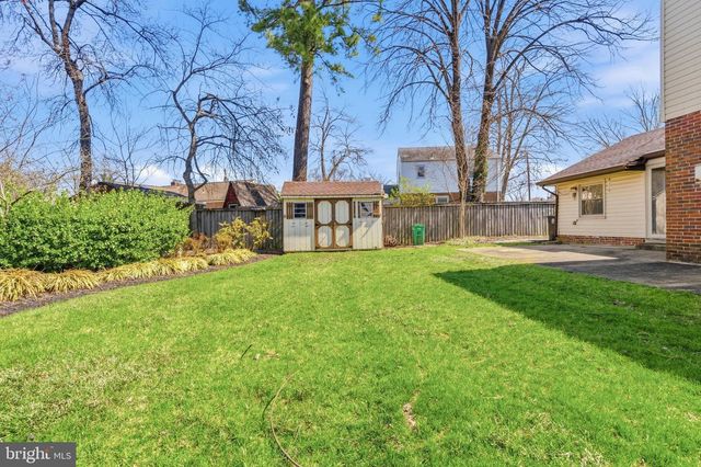 2502 HUGHES RD, Hyattsville, MD 20783