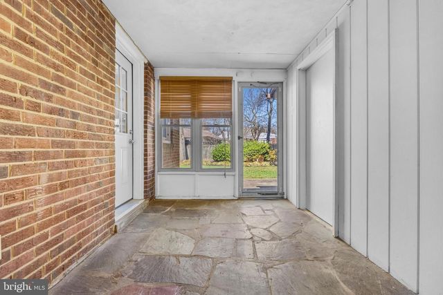 2502 HUGHES RD, Hyattsville, MD 20783