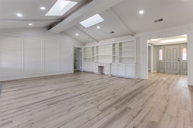 5529 Tanbark Road, Dallas, TX 75229