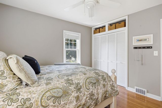 1512 Eleanor Avenue, Saint Paul, MN 55116