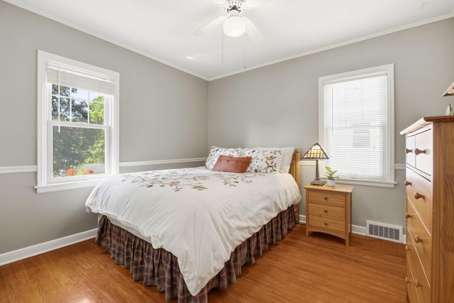 1512 Eleanor Avenue, Saint Paul, MN 55116