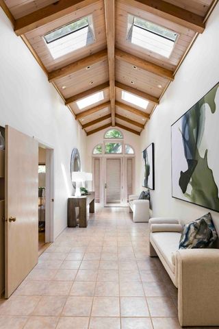425 Claremont Way, Menlo Park, CA 94025