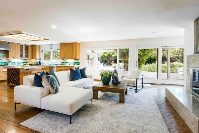 425 Claremont Way, Menlo Park, CA 94025
