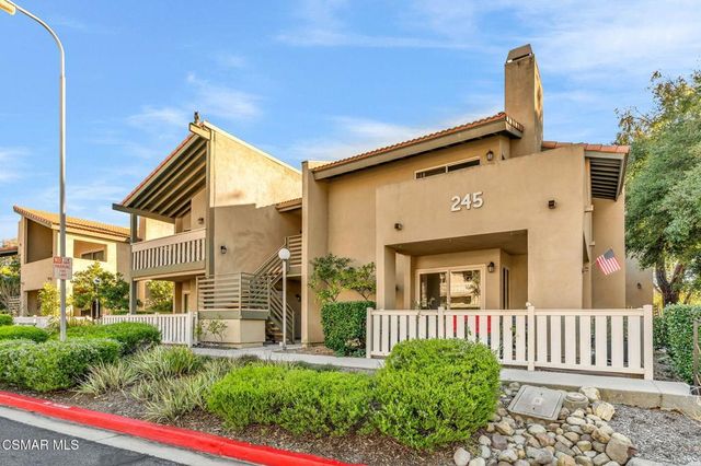 245 Oakleaf Drive 202, Thousand Oaks, CA 91360