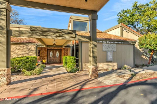 245 Oakleaf Drive 202, Thousand Oaks, CA 91360