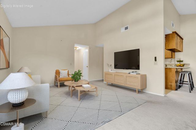 245 Oakleaf Drive 202, Thousand Oaks, CA 91360