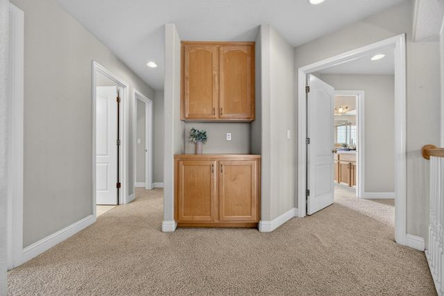 5216 Wyndham Oak Ln, Carmichael, CA 95608