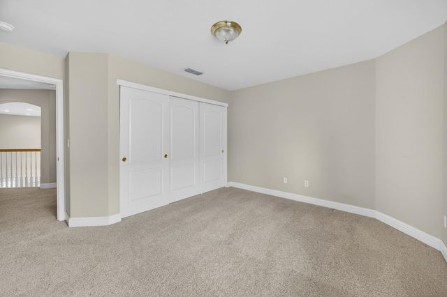 5216 Wyndham Oak Ln, Carmichael, CA 95608