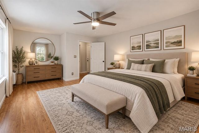 24 Glenwood Drive, Fenton, MO 63026