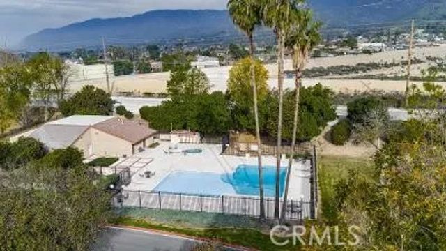 2116 Jacaranda Court, San Bernardino, CA 92404