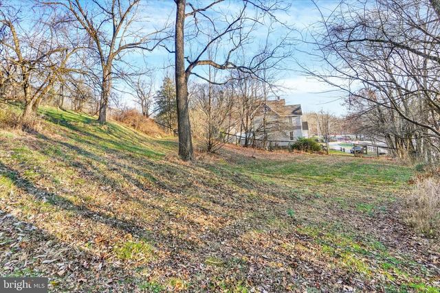 3314 BOOSE RD, Glen Rock, PA 17327