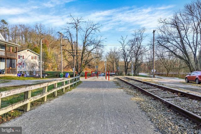 3314 BOOSE RD, Glen Rock, PA 17327