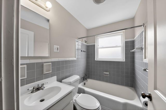 1211 Hilltop Drive, Covington, KY 41011