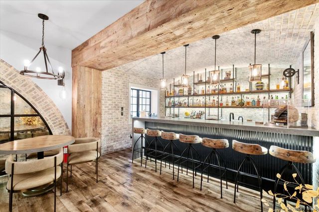 38 Sage Terrace, Scarsdale, NY 10583