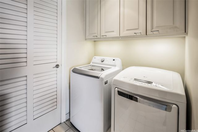 1740 S Beretania Street 25, Honolulu, HI 96826
