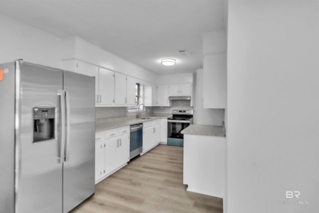 709 OAK FIELD Drive, Mobile, AL 36609