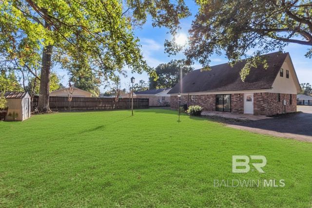 709 OAK FIELD Drive, Mobile, AL 36609