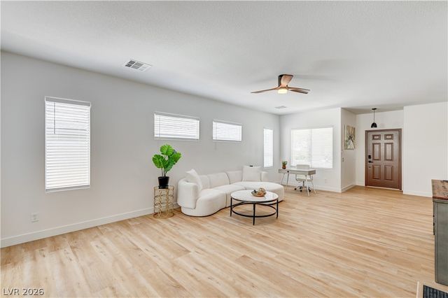 3236 Rushing Waters Place, Las Vegas, NV 89135