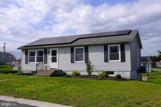 85 E LOCUST LN, New Oxford, PA 17350