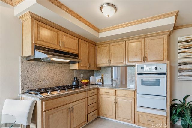 1339 E Greenview Drive, Orange, CA 92866