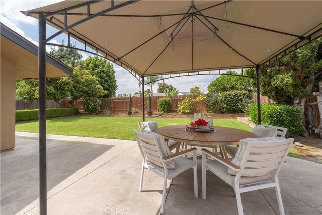 1339 E Greenview Drive, Orange, CA 92866