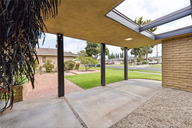 1339 E Greenview Drive, Orange, CA 92866
