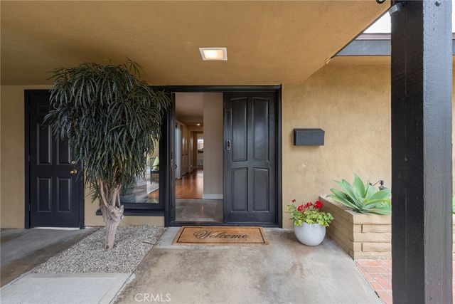 1339 E Greenview Drive, Orange, CA 92866