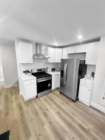 5113 N 55th STREET, Milwaukee, WI 53218