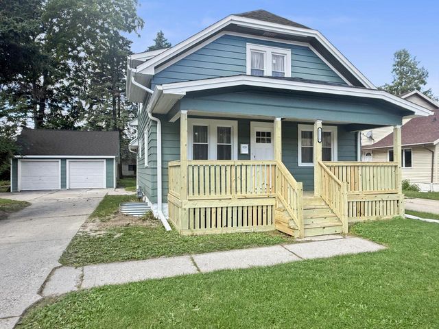 5113 N 55th STREET, Milwaukee, WI 53218