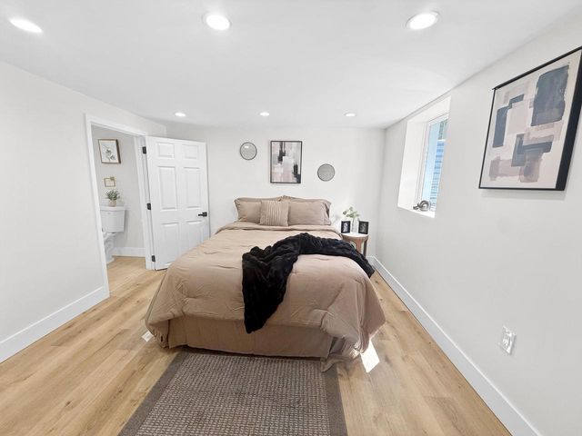 5113 N 55th STREET, Milwaukee, WI 53218