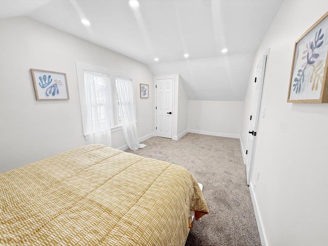 5113 N 55th STREET, Milwaukee, WI 53218