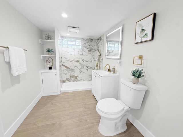 5113 N 55th STREET, Milwaukee, WI 53218