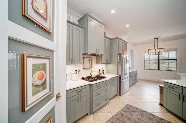 5672 CLOVERLEAF RUN, Lakewood Ranch, FL 34211