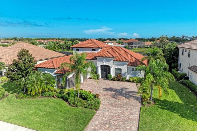 5672 CLOVERLEAF RUN, Lakewood Ranch, FL 34211