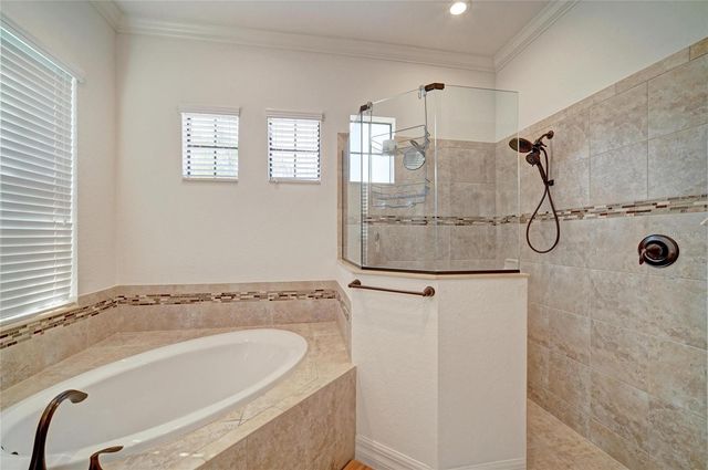 5672 CLOVERLEAF RUN, Lakewood Ranch, FL 34211