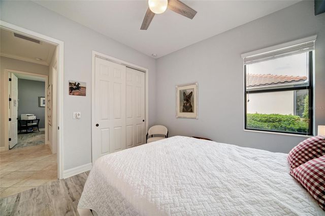 5672 CLOVERLEAF RUN, Lakewood Ranch, FL 34211