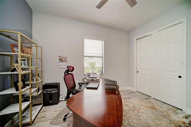 5672 CLOVERLEAF RUN, Lakewood Ranch, FL 34211