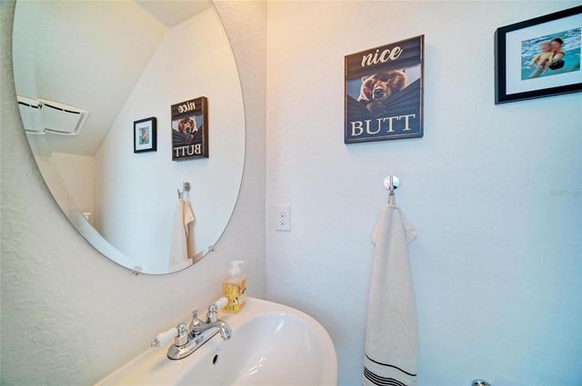5672 CLOVERLEAF RUN, Lakewood Ranch, FL 34211