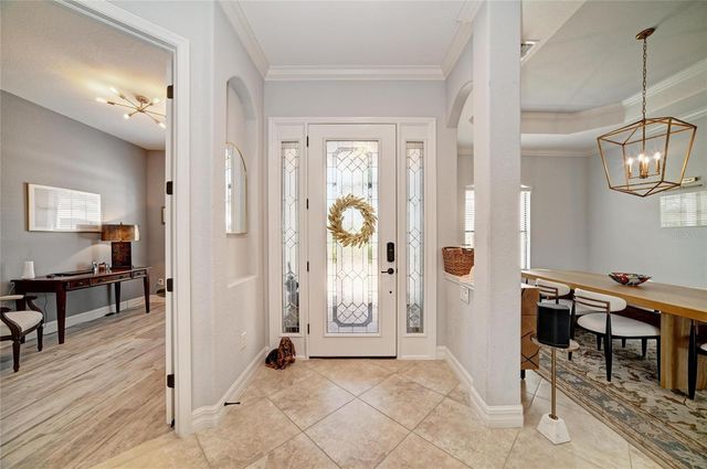 5672 CLOVERLEAF RUN, Lakewood Ranch, FL 34211